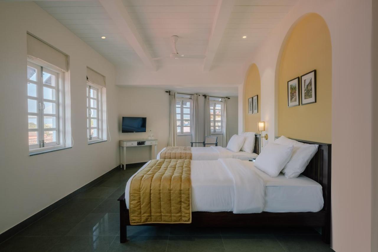 O Pierre - Fontainhas Hotel Panaji Ngoại thất bức ảnh