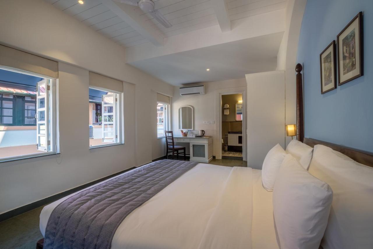 O Pierre - Fontainhas Hotel Panaji Ngoại thất bức ảnh